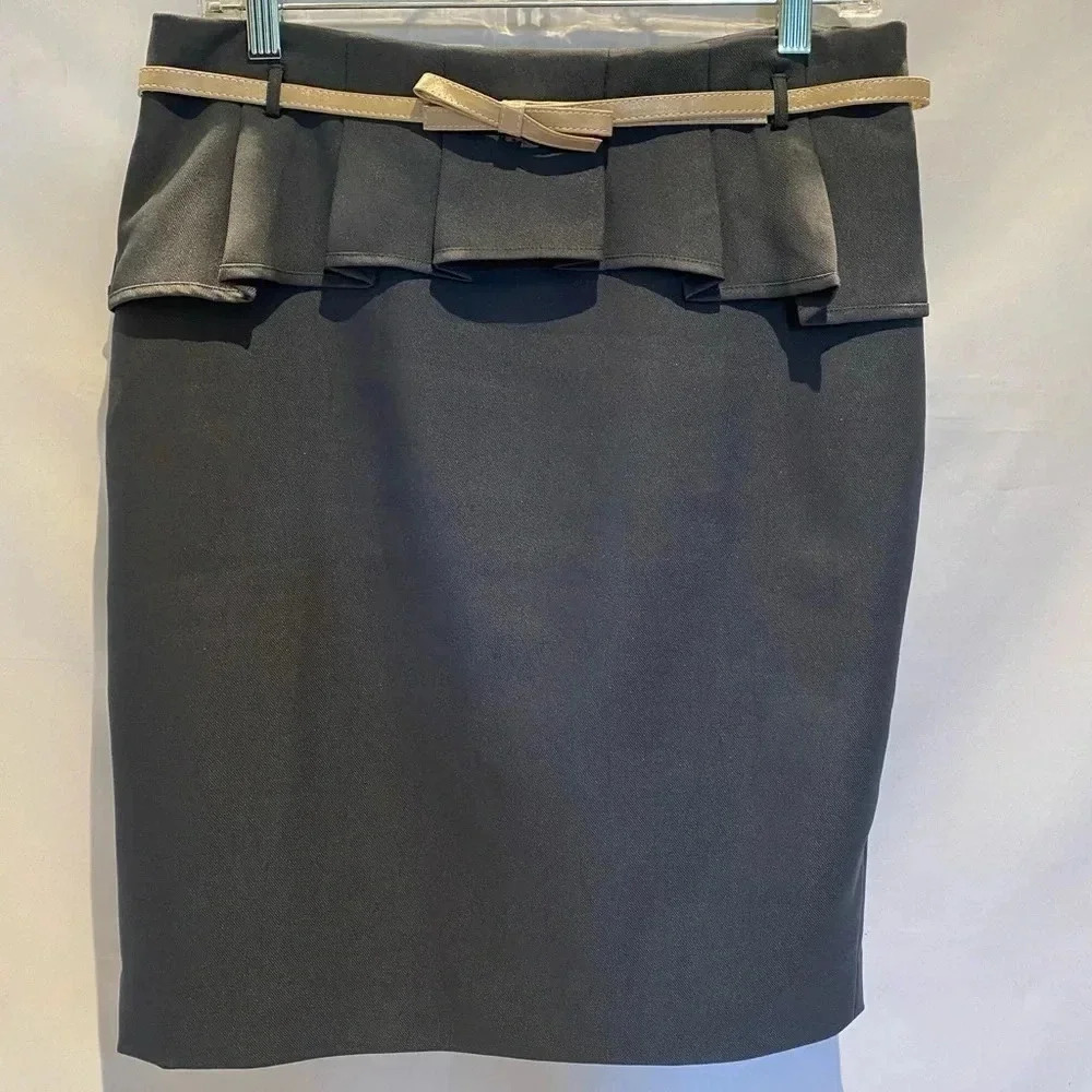 The Limited Gray Pencil Skirt with Bow Belt and Peplum, size 8